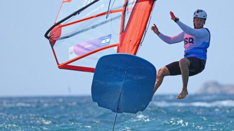 Highlights de vela en Paris 2024: Resultados finales del windsurf varonil