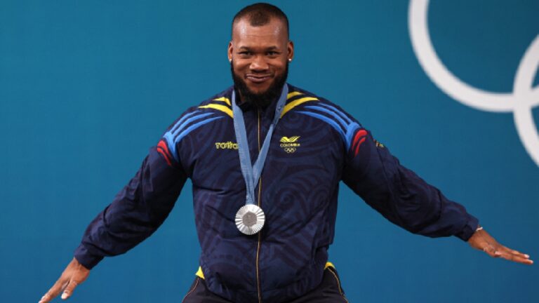 Orgullo colombiano: Yeison López gana la medalla de plata en el levantamiento de pesas 89 kg