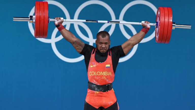 Orgullo colombiano: Yeison López gana la medalla de plata en el levantamiento de pesas 89 kg