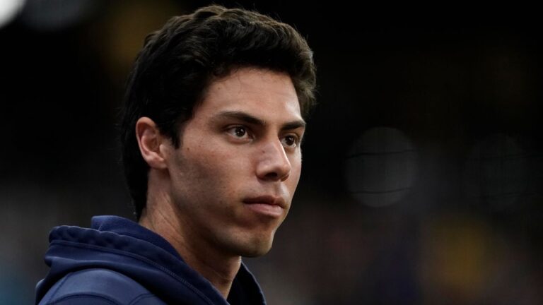 Christian Yelich va a cirugía y le pone fin a su temporada 2024 con Milwaukee