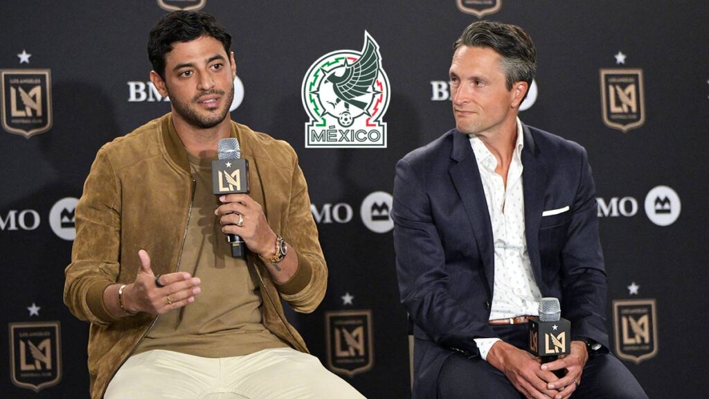 Carlos Vela en su presentación con el LAFC