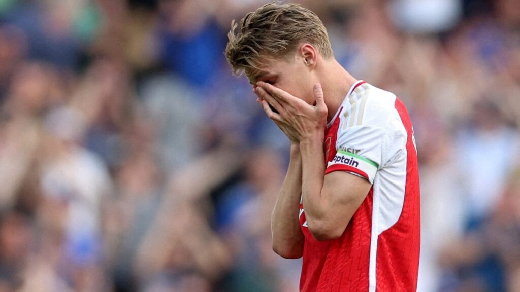 ¡Alarmas en Londres! Arsenal se queda sin Martin Ødegaard dos meses por lesión