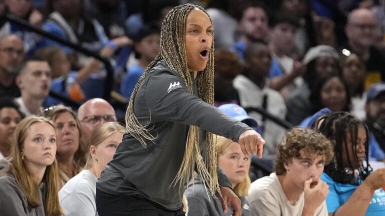 Angel Reese se queda sin entrenadora: Chicago Sky despide a la entrenadora Teresa Weatherspoon