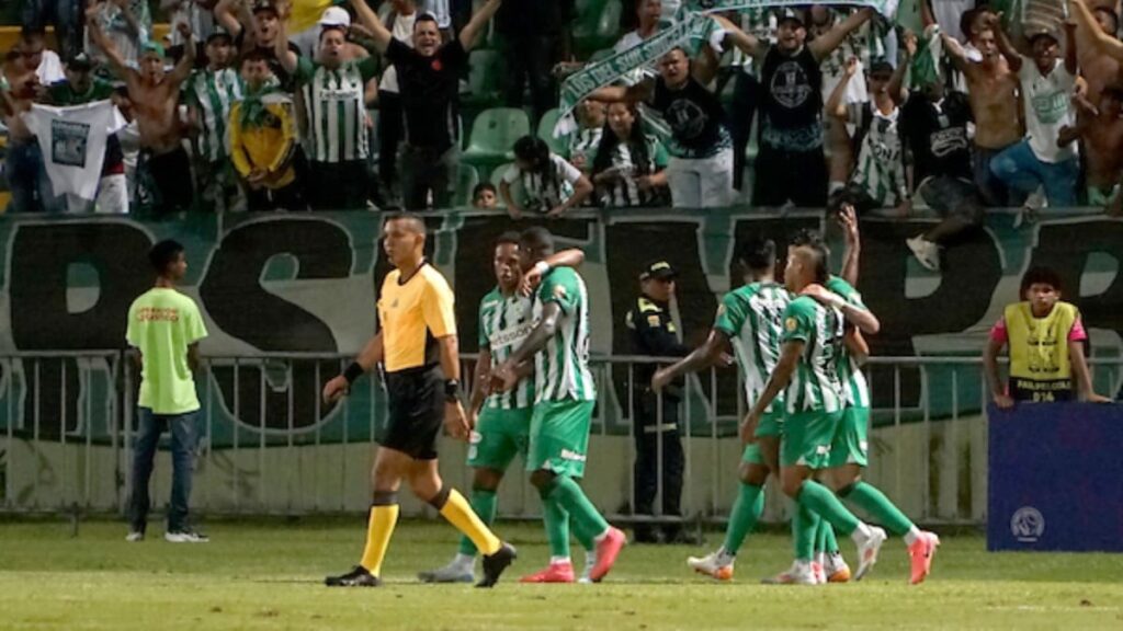 Empate de Nacional ante Alianza | VizzorImage.