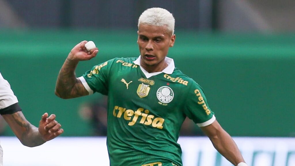 Richard Ríos jugando con Palmeiras | Getty Images.