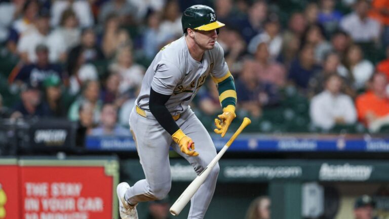 McCann y Rooker brillan en la victoria de los Athletics sobre los Astros