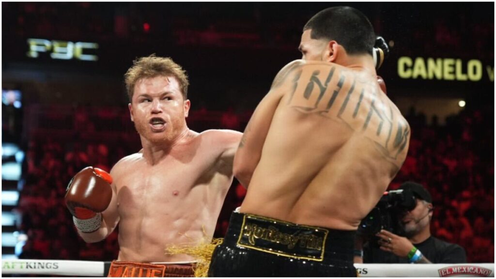 Canelo Álvarez vence a Edgar Berlanga | X: @premierboxing