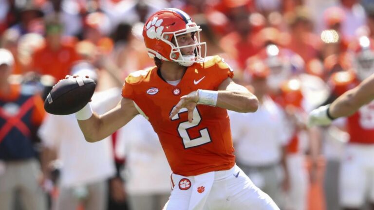 Cade Klubnik tiene una tarde perfecta con Clemson y se imponen a NC State