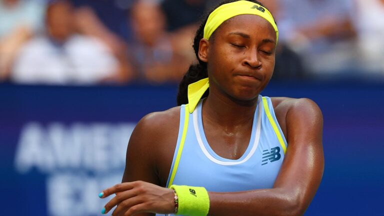 Coco Gauff se ve sorprendida por Emma Navarro y deja vacante su título del US Open