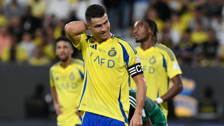 Cristiano Ronaldo y el Al Nassr rescatan un punto sobre la hora ante Al Ahli