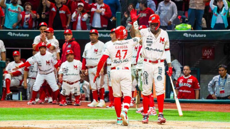 Los Diablos Rojos apalean a los Sultanes y toman ventaja en la Serie del Rey