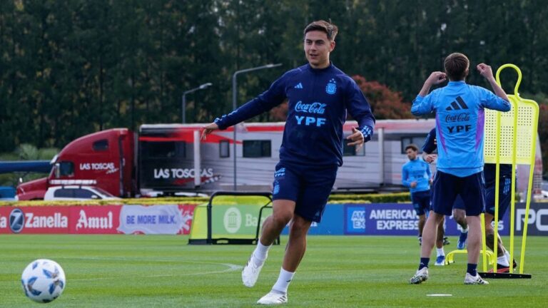 Con Julián y Lautaro de arranque, Scaloni delinea el once titular de Argentina para recibir a Chile: ¿Dybala titular?