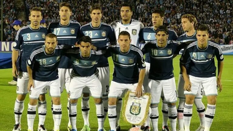 La última vez que Argentina jugó sin Messi ni Di María fue en 2013: ¿cómo formó el equipo?