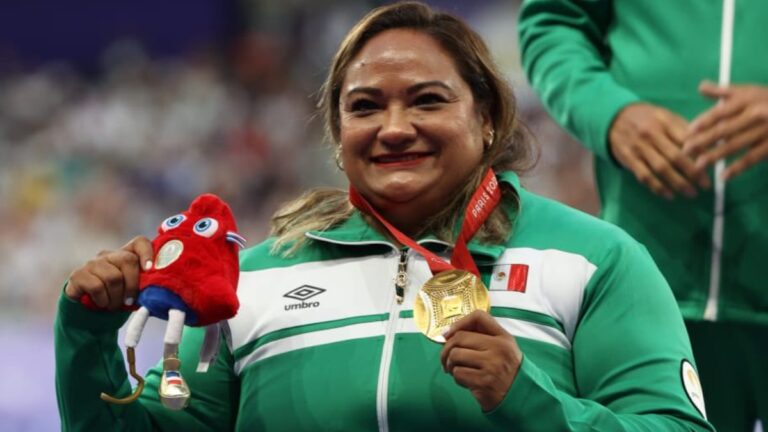 El Himno Nacional Mexicano retumba en el Stade de France tras el oro de Gloria Zarza en impulso de bala