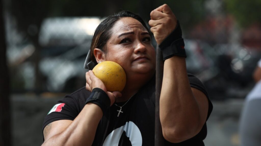 México obtiene su primer oro en los Juegos Paralímpicos gracias a Gloria Zarza en impulso de bala.