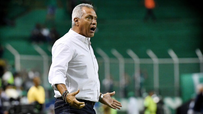 Oficial: Hernán Torres deja de ser el director técnico del Deportivo Cali y Sergio Herrera asume