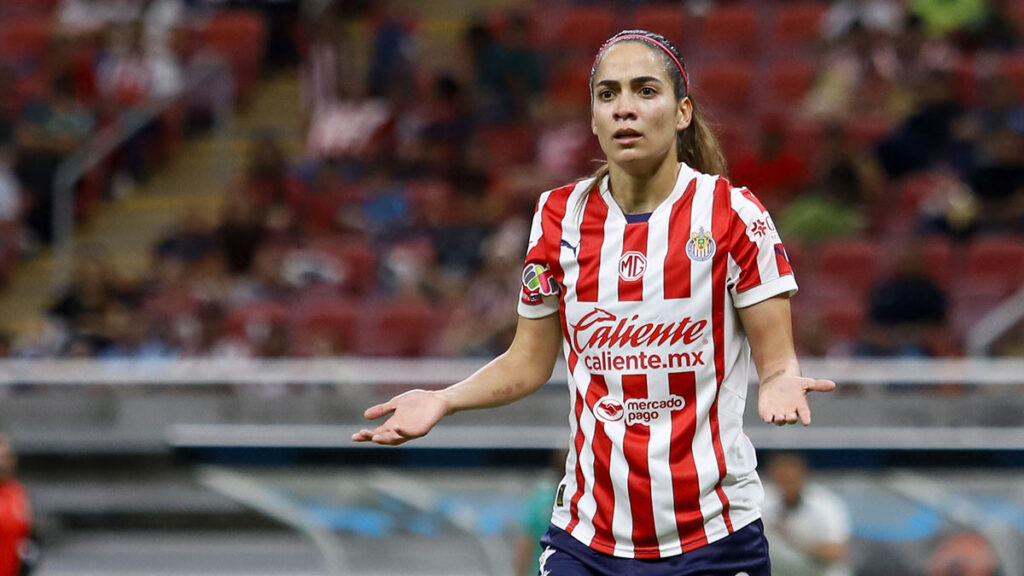 Caro Jaramillo durante un partido de las Chivas | Imago7