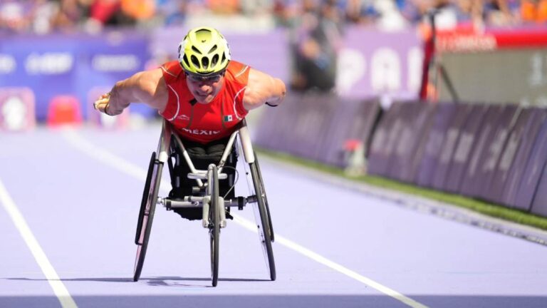 Juan Pablo Cervantes conquista el oro en los 100m T54 y suma la tercera medalla dorada para México en los Juegos Paralímpicos Paris 2024