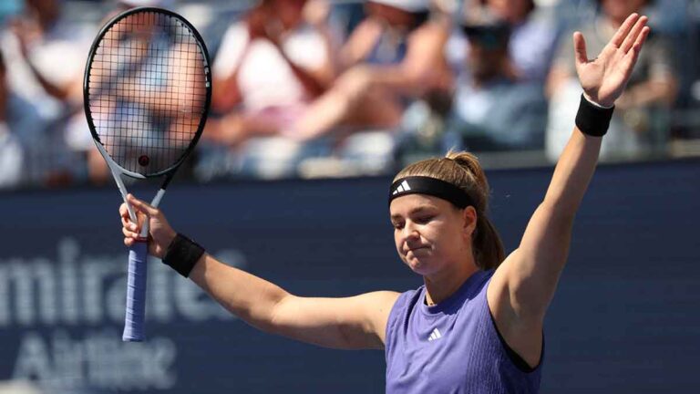 Karolina Muchova vence a Beatriz Haddad Maia y accede a las semifinales del US Open