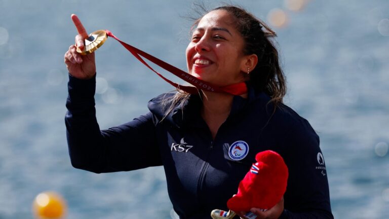 Katherinne Wollermann gana la medalla de oro para Chile en para canotaje kayak 200m KL1