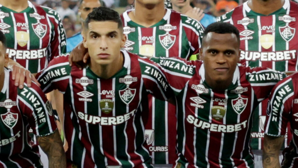 Kevin Serna y Jhon Arias, antes del partido. - Reuters.