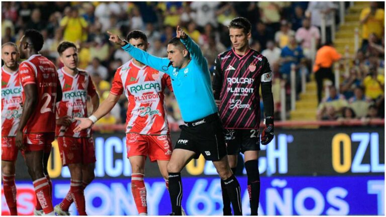 ¿El VAR acuchilla al América en el empate ante Necaxa? Roberto García Orozco revisa las polémicas de la Jornada 9