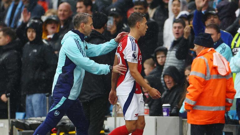 Manchester City vs Arsenal: ¡Roja para Leandro Trossard! Los Gunners se quedan con 10 jugadores