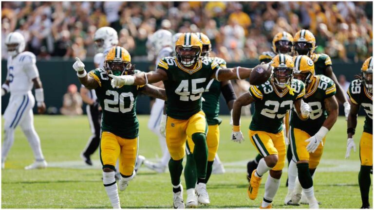 Malik Willis lanza el primer pase de anotación de su carrera y los Packers vencen a los Colts