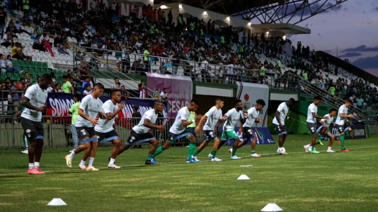 Efraín Juárez ‘pasa la escoba’ tras actos de indisciplina en Atlético Nacional