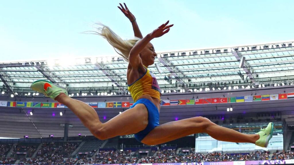 Oksana Zubkovska, medalla de oro en el salto de longitud T12