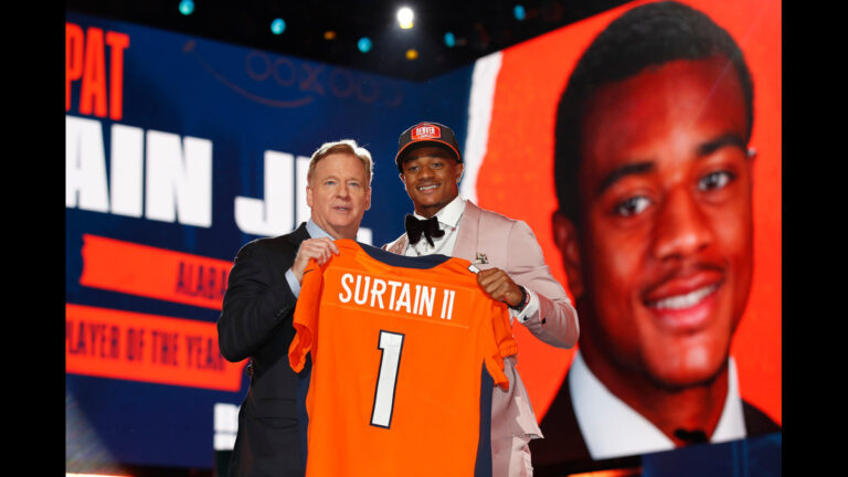 Los Broncos convierten a Patrick Surtain II en el cornerback mejor pagado de la NFL