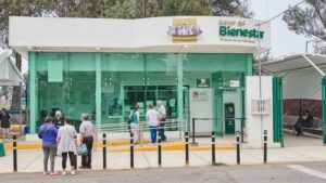 ¿Retienen pago de enero 2025 de la Pensión del Bienestar? Un trámite afectaría a los adultos mayores