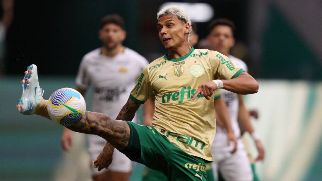 Richard Ríos en el Palmerias vs Criciúma