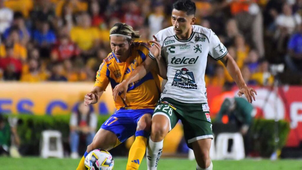 Tigres y León regalan vibrante empate en el Universitario