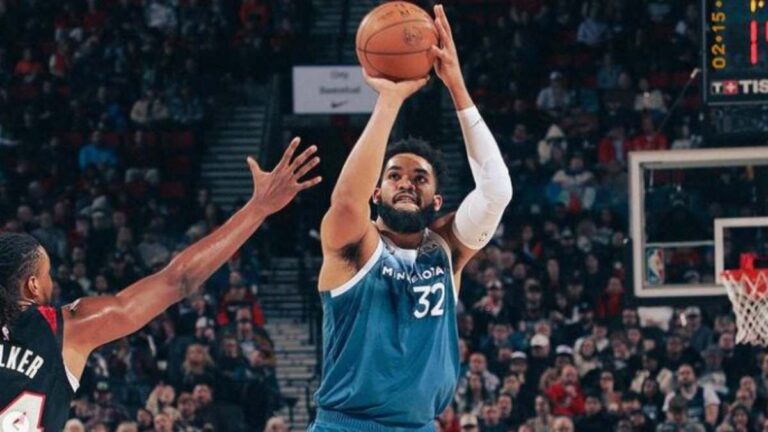 Karl-Antony Towns llegaría a los Knicks a cambio de Julius Randle y Donte DiVincenzo