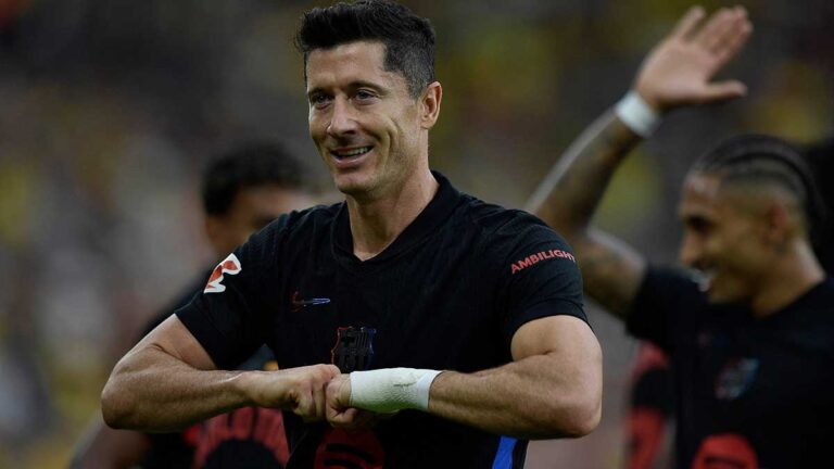 Villarreal vs Barcelona: Robert Lewandowski abre el marcador al minuto 20′