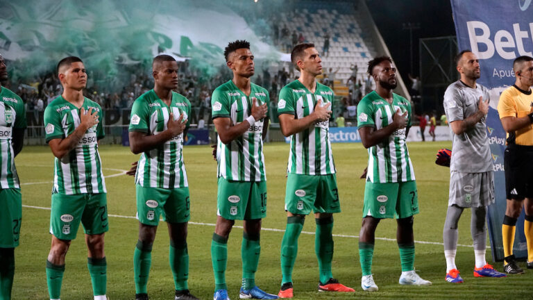 Atlético Nacional rechaza acto de indisciplina de sus jugadores y se disculpa por cómo lo confirmó