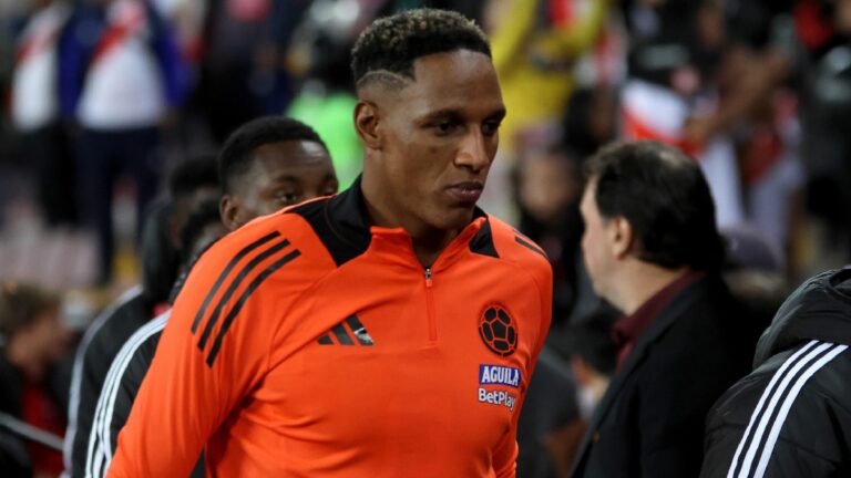 Sin chances de jugar Yerry Mina sale de la convocatoria de Colombia para enfrentar a Argentina