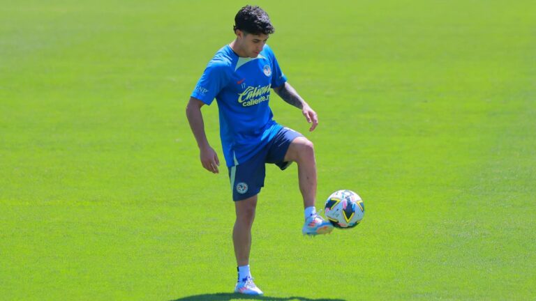 Alex Zendejas regresa al entrenamiento del América a tiempo para el Clásico Nacional