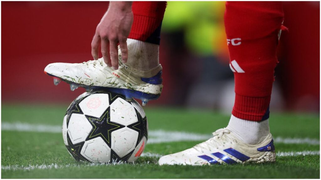 Así luce el balón de la Champions League | Reuters