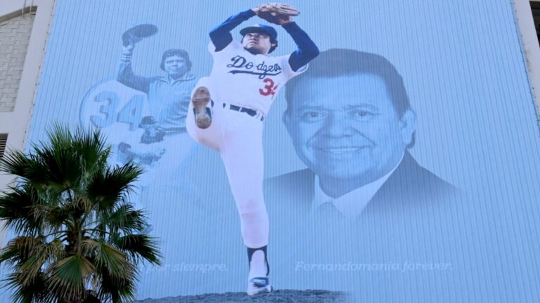 Los New York Yankees lamentan la muerte de Fernando Valenzuela