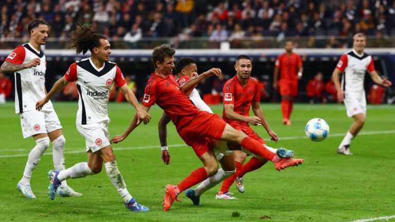 Eintracht Frankfurt sorprende al Bayern Munich y lo empata en el último minuto