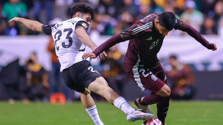 México vs Valencia en vivo: El Tri domina en busca del gol de la victoria