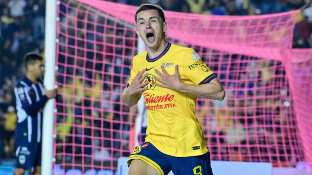 Álvaro Fidalgo salva a Malagón; y el América mantiene con dramatismo el sueño de cuartos de final ante Rayados