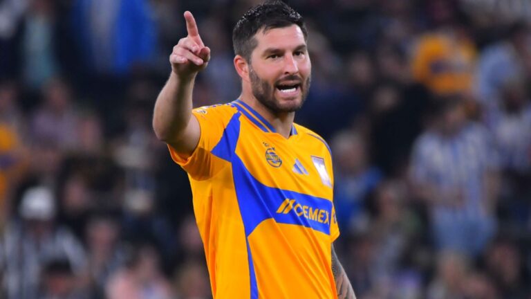 Gignac hace historia con Tigres al llegar a los 400 juegos oficiales