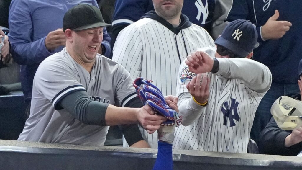 Vetados los aficionados de Yankees | Robert Deutsch-Imagn Images