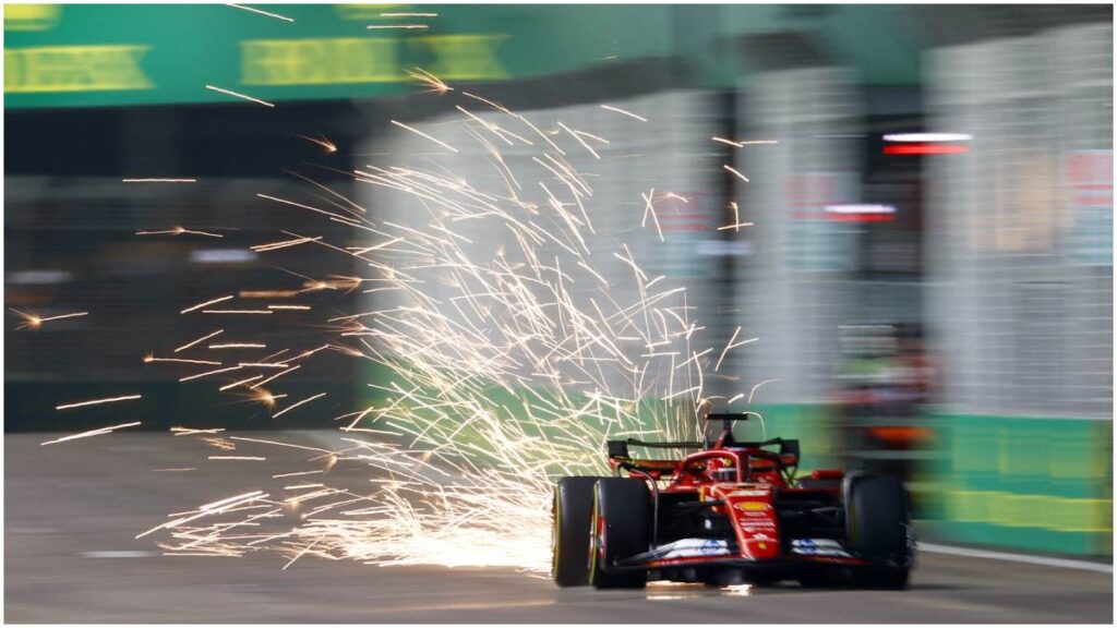 Charles Leclerc, conductor de Ferrari durante una prueba en Singapur | Reuters