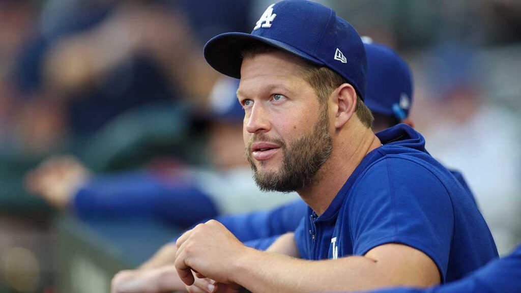 Clayton Kershaw se queda fuera de la postemporada de la MLB por lesión