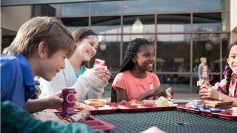 ¿Cambian las reglas del recreo en 2025? Conoce las nuevas normas de la SEP sobre alimentos en las escuelas