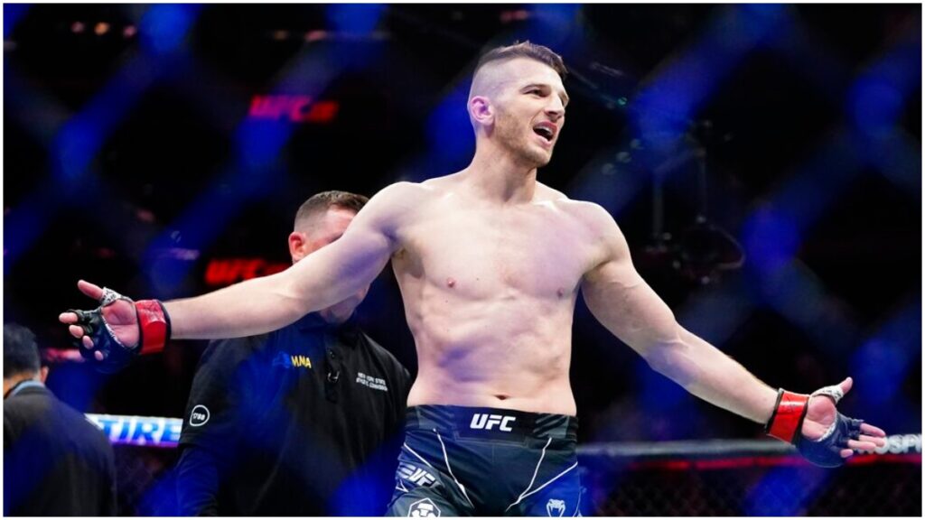 Dan Hooker pide una pelea con Conor McGregor | AP